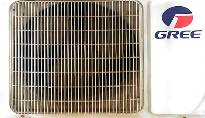 محصولات استوک و دست دوم