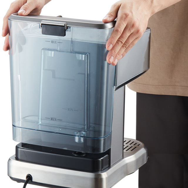 امکان سفارشیسازی رنگ و چاپ لوگوی دلخواه.